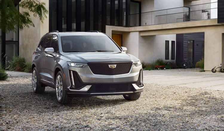 Cowboy in a suit. Three opinions about the Cadillac XT6